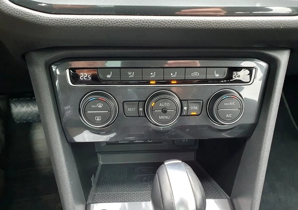 Volkswagen Tiguan Allspace cena 117900 przebieg: 58000, rok produkcji 2020 z Pniewy małe 742